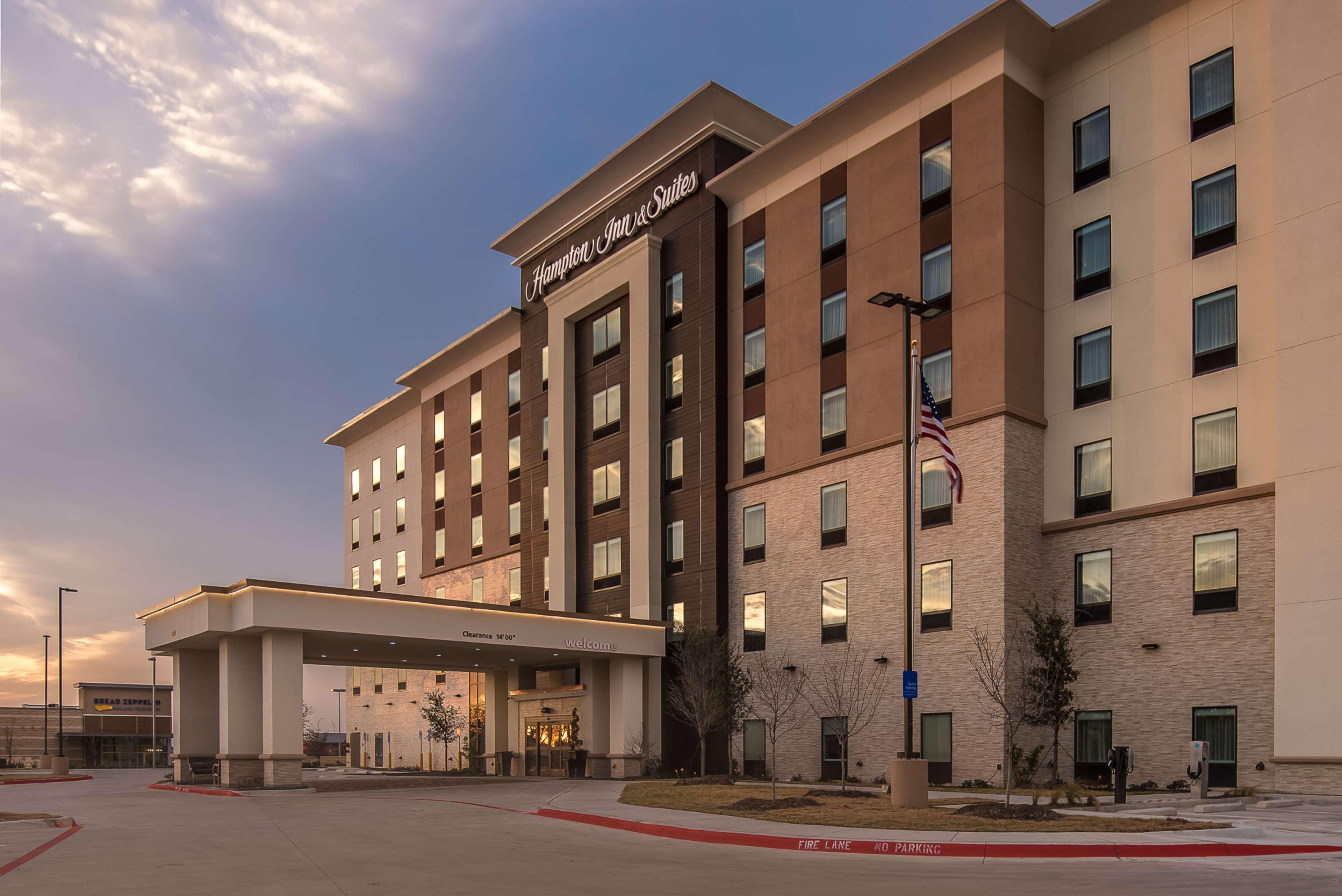 Hampton Inn & Suites Dallas-The Colony Εξωτερικό φωτογραφία